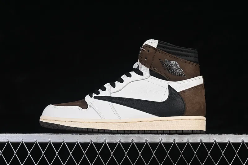All categories Air Jordan Jordan series basketball shoes Air Jordan 1 High W version Travis Scott x Air Jordan 1 High OG AJ1 anti-hook high-top basketball shoes CD4487-001